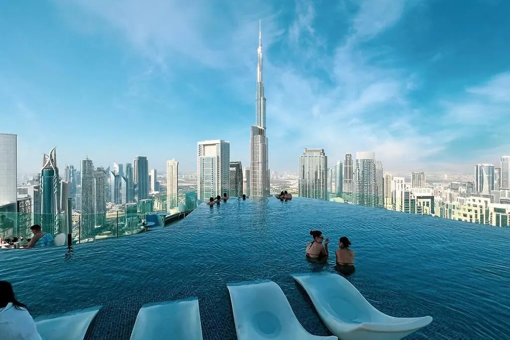 Highest Infinity Pool Burj Khalifa View Apartment Dubai United Arab Emirates