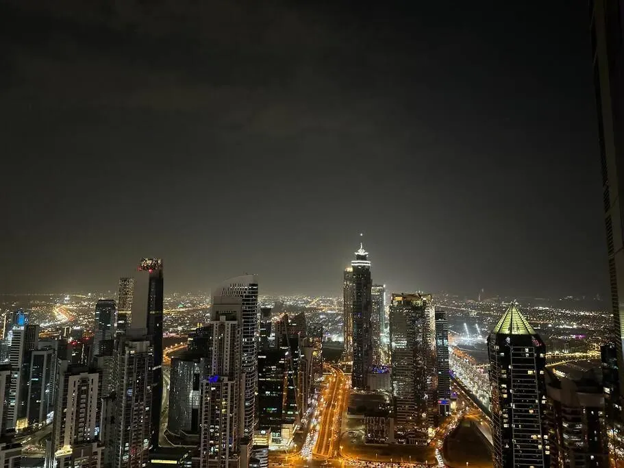 Highest Infinity Pool Burj Khalifa View Apartment Dubai