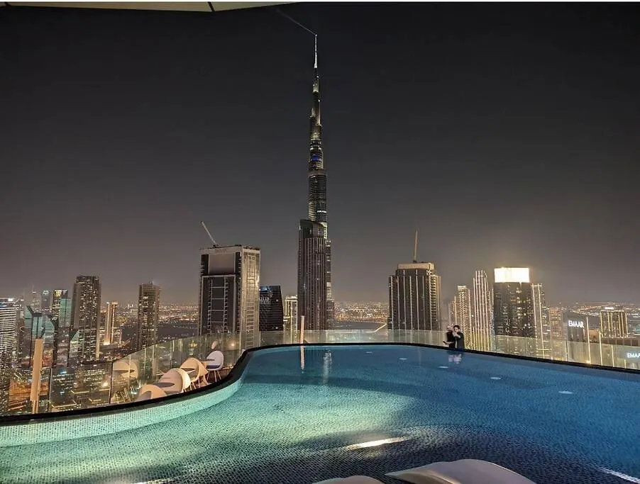 Highest Infinity Pool Burj Khalifa View Apartment Dubai