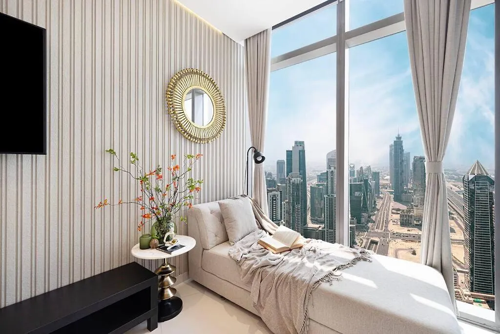 Highest Infinity Pool Burj Khalifa View Apartment Dubai