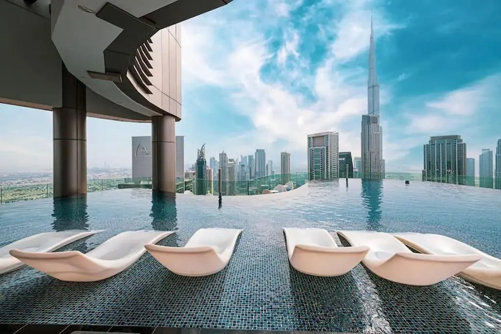 Highest Infinity Pool Burj Khalifa View Apartment Dubai